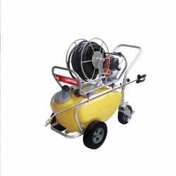 PULVERISATEUR SUR châssis...